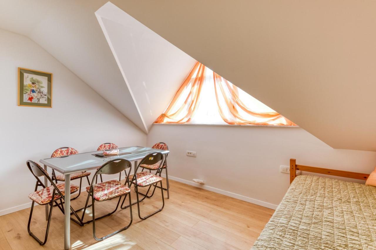 Apartmani Leptir 拉科维察 外观 照片