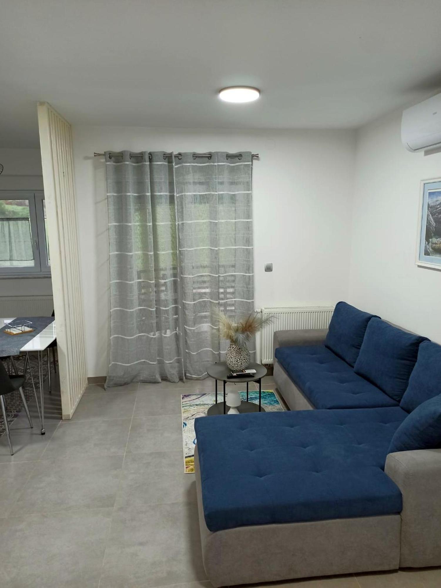 Apartmani Leptir 拉科维察 外观 照片